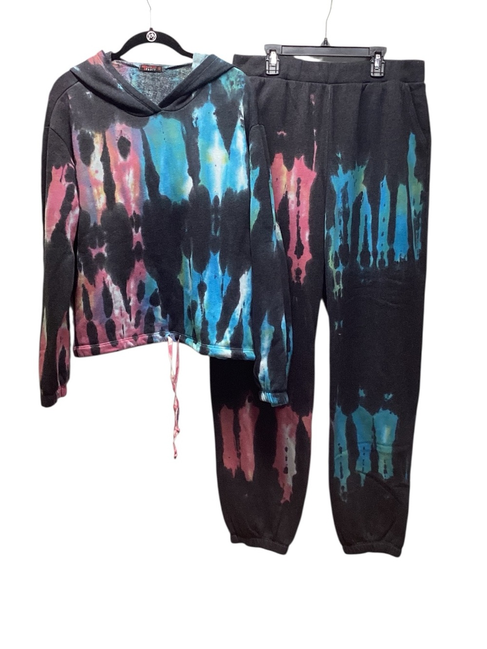 TParty tie dye lightweight fleece jogger/hoodie track set. Size Large